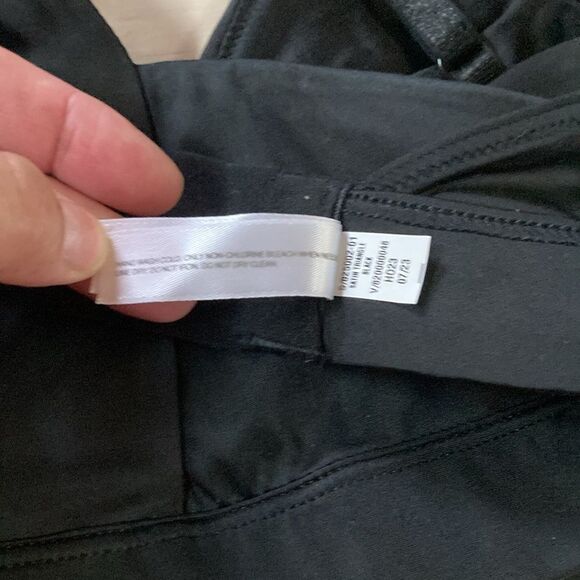 GAP Bralette Black Satin Triangle New Cashmere Womens Large - Picture 12 of 13